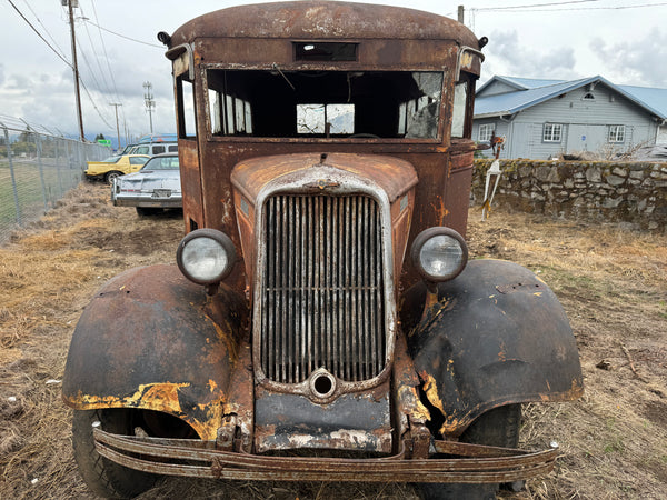 1935 Dodge Brothers School Bus, Stock #M9352