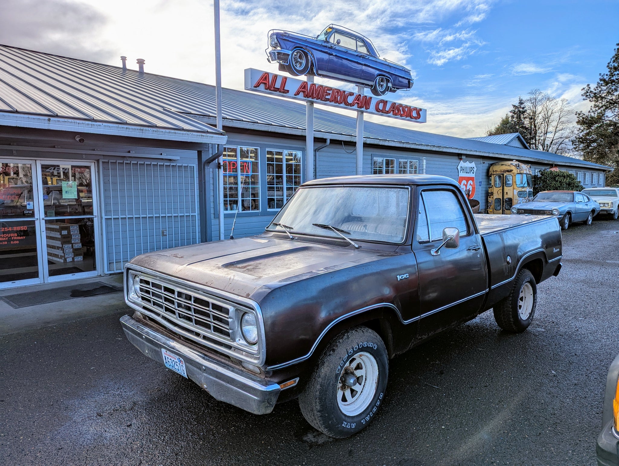 1976 Dodge D100 Pickup Short Box, Stock #279741