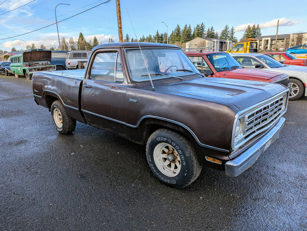 1976 Dodge D100 Pickup Short Box, Stock #279741