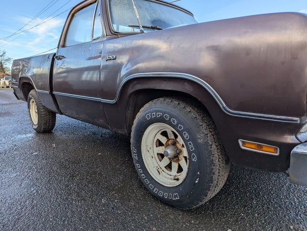 1976 Dodge D100 Pickup Short Box, Stock #279741